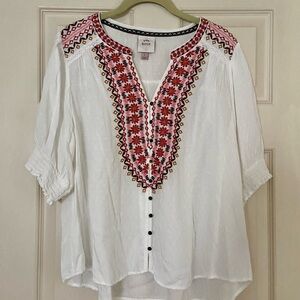 Knox Rose White Embroidered Elbow-Sleeve Blouse